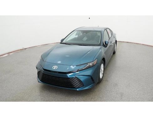 New 2026 Toyota Camry LE image 16