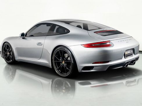 Used 2017 Porsche 911 Carrera image 15