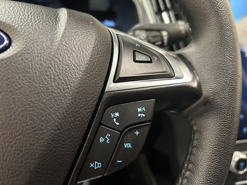 Used 2024 Ford Edge SEL image 22