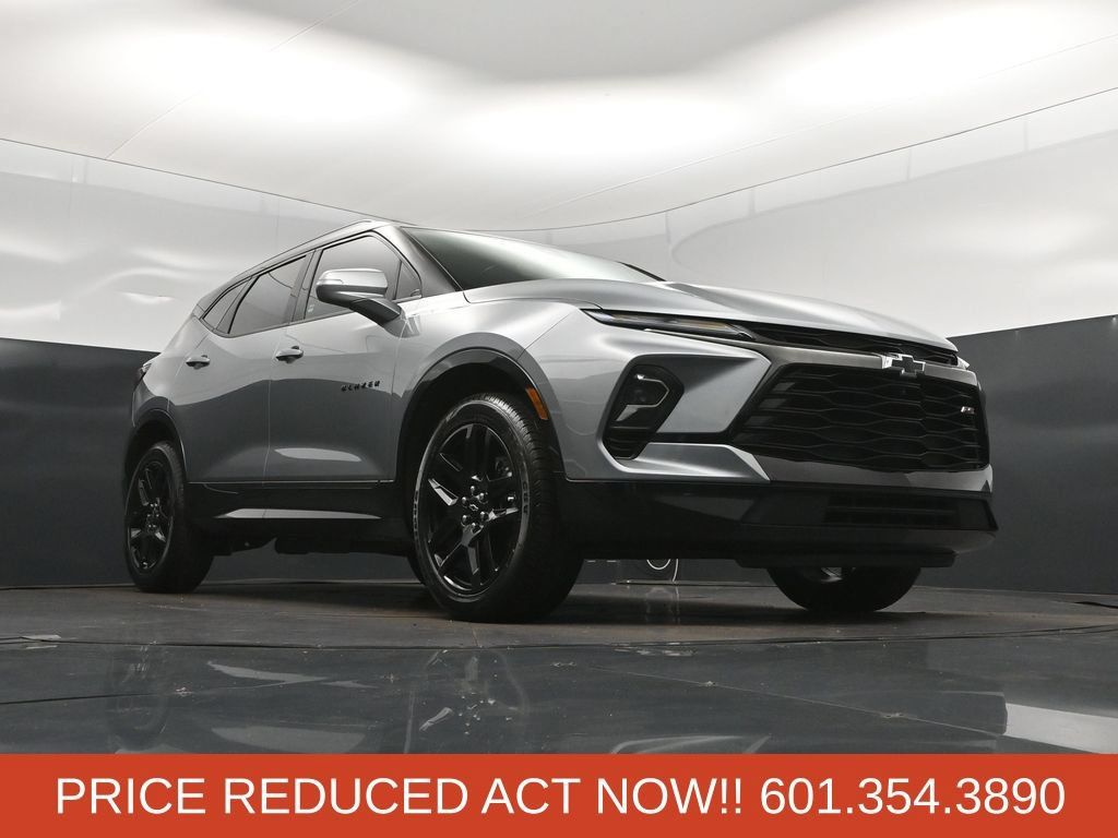Used 2024 Chevrolet Blazer RS w/ Driver Confidence II Package FWD image 44