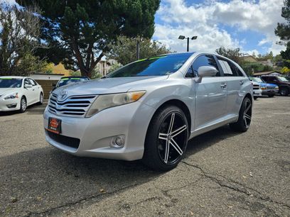 Used 2011 Toyota Venza w/ Premium Pkg #2