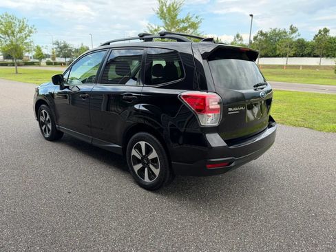 Used 2018 Subaru Forester 2.5i Premium AWD/4WD image 6