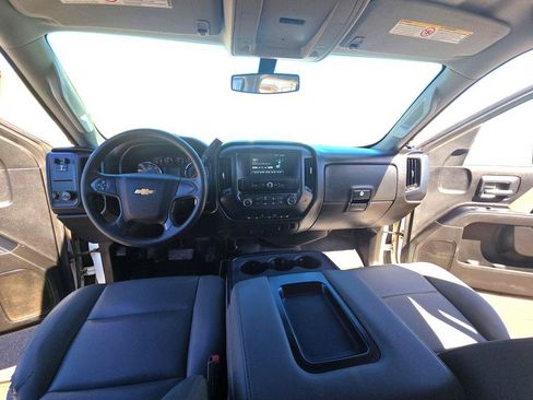 Used 2017 Chevrolet Silverado 2500 W/T AWD/4WD image 26