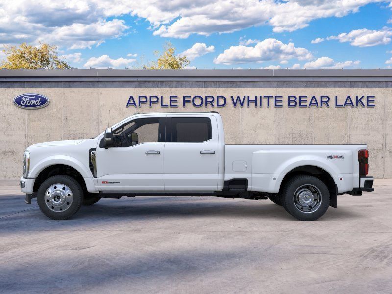 New 2026 Ford F450 Platinum w/ Platinum Plus Package AWD/4WD image 3