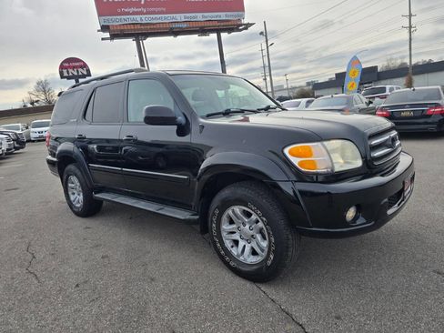 Used 2004 Toyota Sequoia Limited image 5