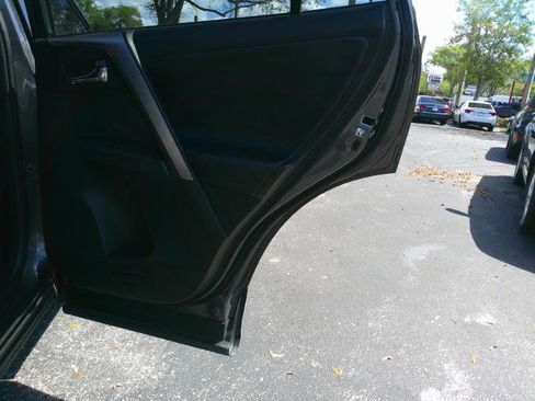 Used 2018 Toyota RAV4 XLE image 24
