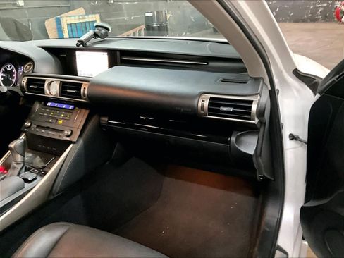 Used 2016 Lexus IS 200t w/ Navigation System Package image 17