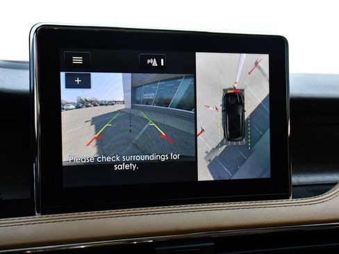 Used 2021 Lincoln Corsair Reserve w/ Equipment Group 201A image 36