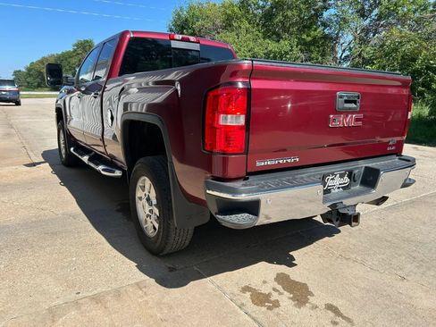 Used 2015 GMC Sierra 2500 SLE w/ SLE Preferred Package AWD/4WD image 5