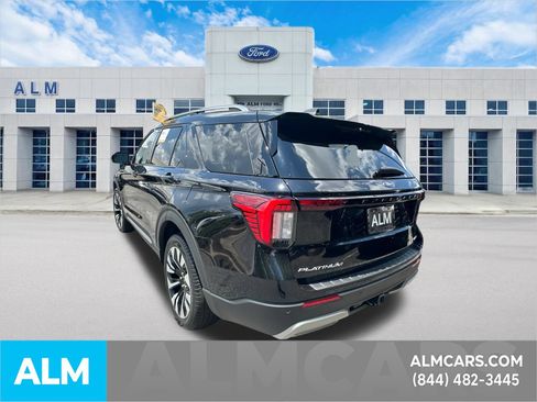Certified 2026 Ford Explorer Platinum w/ LUX Leather Package AWD/4WD image 8