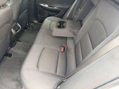 Used 2025 Chevrolet Malibu LT FWD image 18
