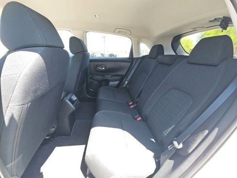 Used 2026 Honda HR-V LX image 9