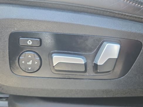 Used 2024 BMW X5 sDrive40i w/ Premium Package RWD image 10