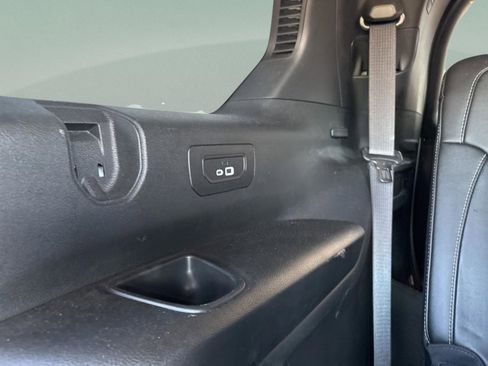 Used 2024 Jeep Grand Cherokee L Laredo image 36