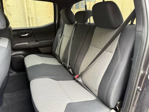 Used 2020 Toyota Tacoma TRD Off-Road w/ Blackout Package image 50