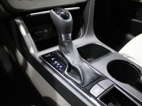 Used 2015 Hyundai Sonata SE image 19