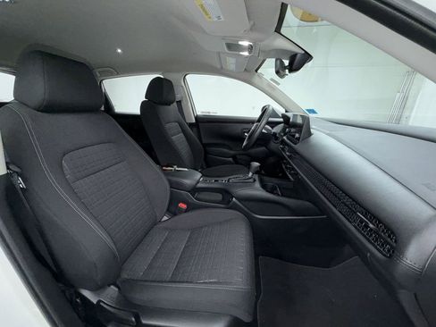 Used 2024 Honda HR-V LX image 16