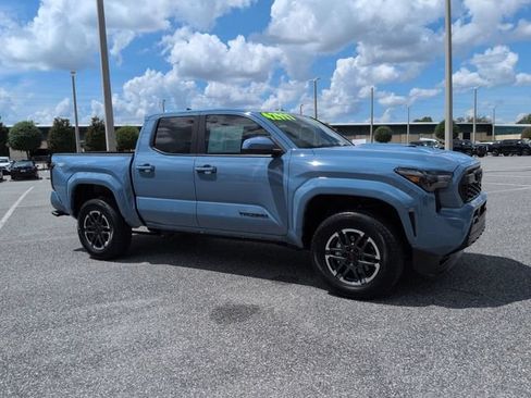 Certified 2026 Toyota Tacoma TRD Sport AWD/4WD image 2