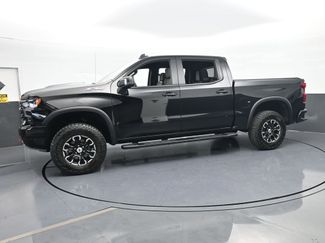 Used 2025 Chevrolet Silverado 1500 ZR2 w/ Technology Package video 2