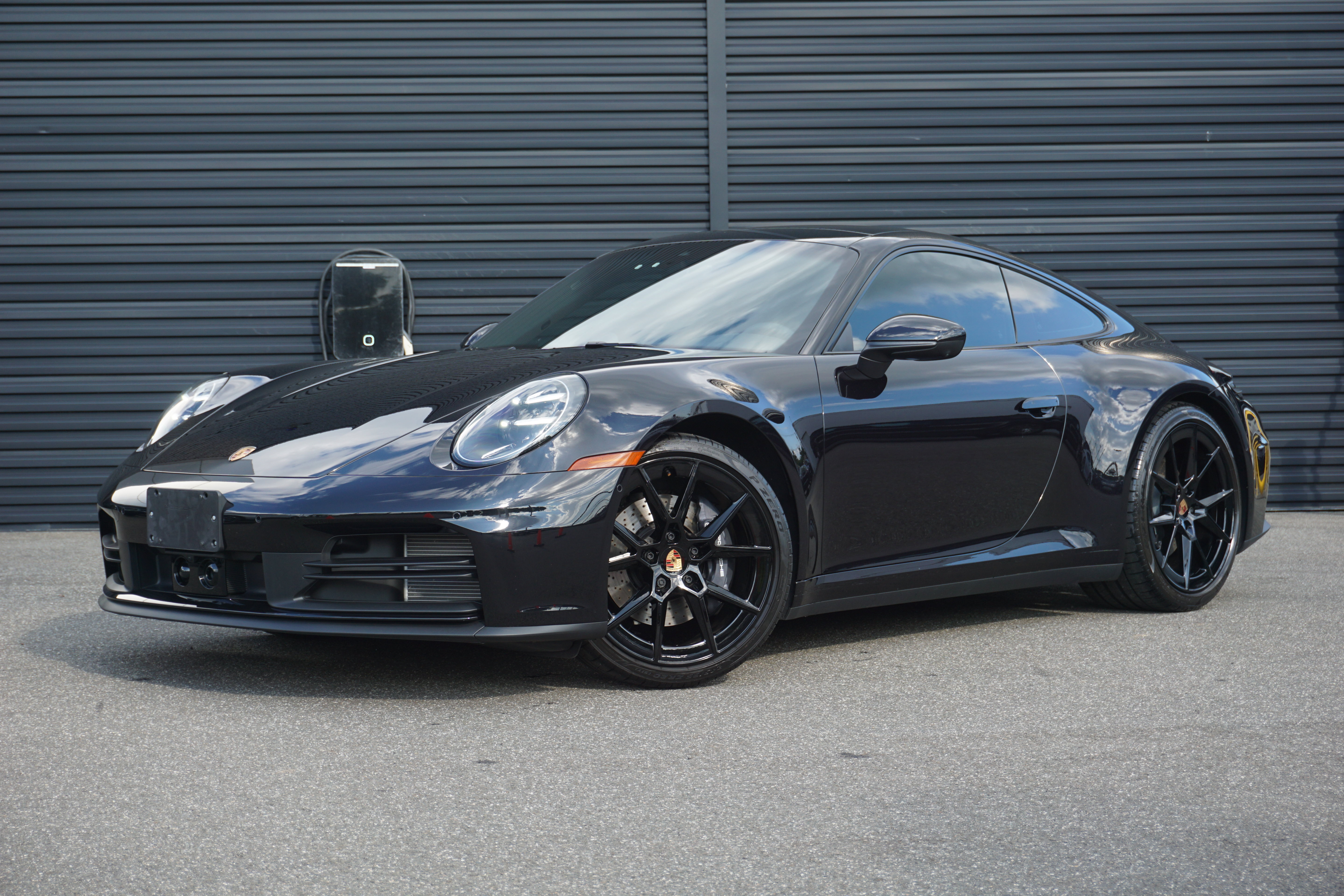 Certified 2025 Porsche 911 Carrera RWD image 1