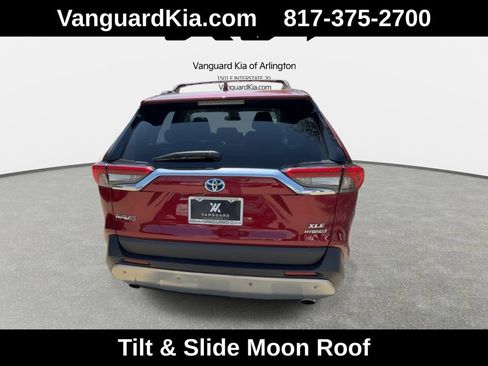 Used 2024 Toyota RAV4 XLE w/ Convenience Package AWD/4WD image 8