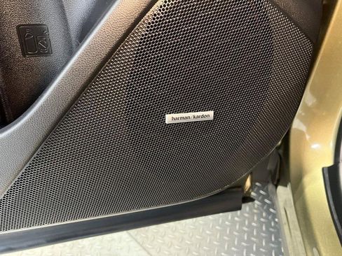 Used 2024 Subaru Forester Touring image 36