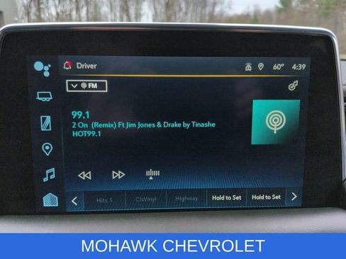 Used 2024 Chevrolet Suburban High Country AWD/4WD image 14