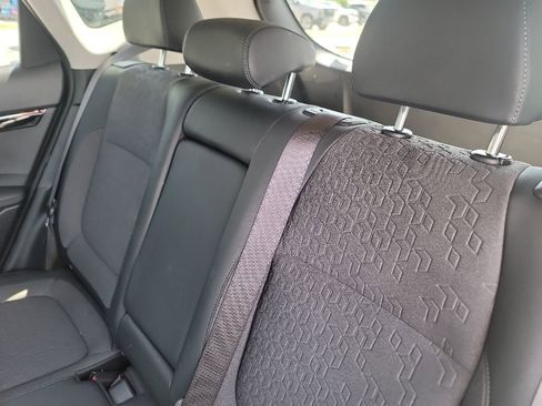 Used 2025 Kia Seltos S FWD image 9