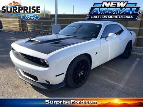 Used 2018 Dodge Challenger R/T Scat Pack w/ Leather Interior Group RWD image 1