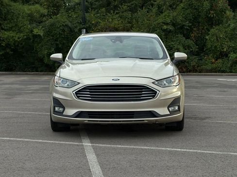 Used 2019 Ford Fusion SE w/ Equipment Group 151A image 8