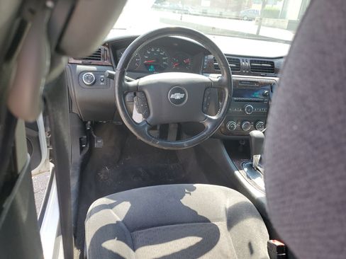 Used 2013 Chevrolet Impala LS FWD image 11