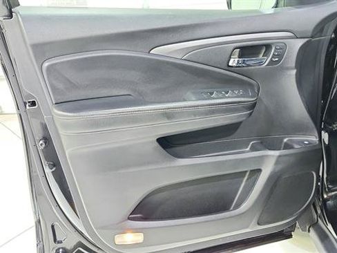 Used 2023 Honda Ridgeline RTL-E image 22