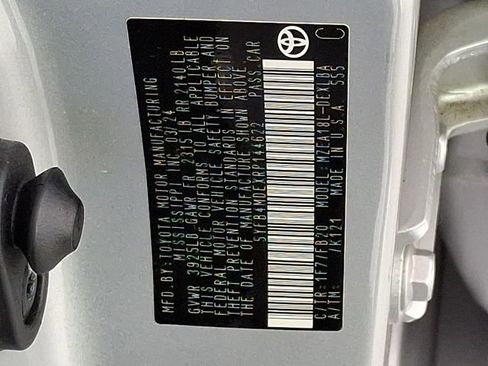 Used 2024 Toyota Corolla LE image 26