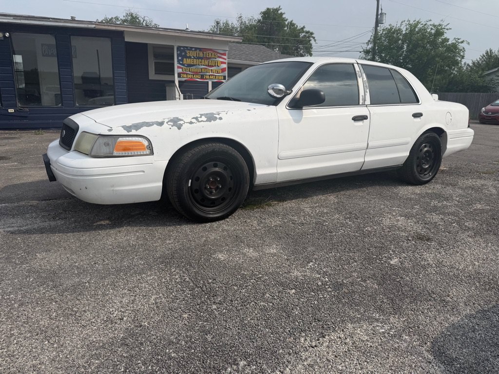 Used 2008 Ford Crown Victoria Police Interceptor RWD image 1