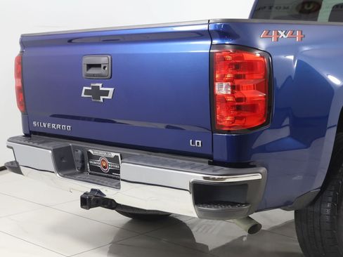 Used 2019 Chevrolet Silverado 1500 LT w/ All Star Edition AWD/4WD image 37