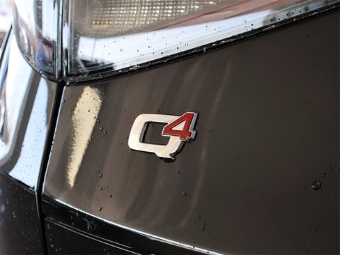 New 2025 Alfa Romeo Stelvio Sprint image 9