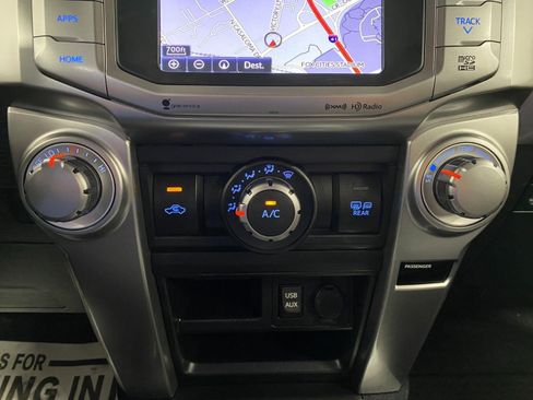 Used 2017 Toyota 4Runner SR5 Premium AWD/4WD image 25