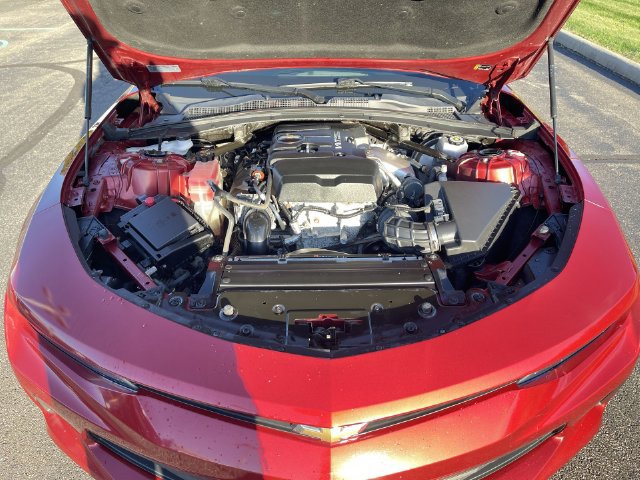 Certified 2018 Chevrolet Camaro LT RWD image 28
