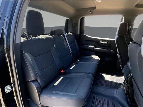Used 2023 Chevrolet Silverado 1500 Custom Trail Boss w/ LPO, Dark Essentials Package AWD/4WD image 27