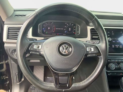 Used 2020 Volkswagen Atlas SEL FWD image 26