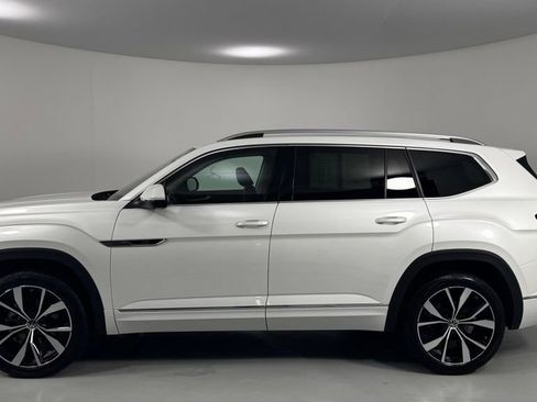 Used 2025 Volkswagen Atlas SEL Premium R-Line AWD/4WD image 4