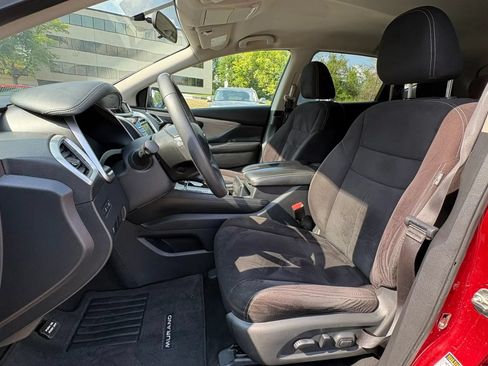 Used 2017 Nissan Murano SV AWD/4WD image 2