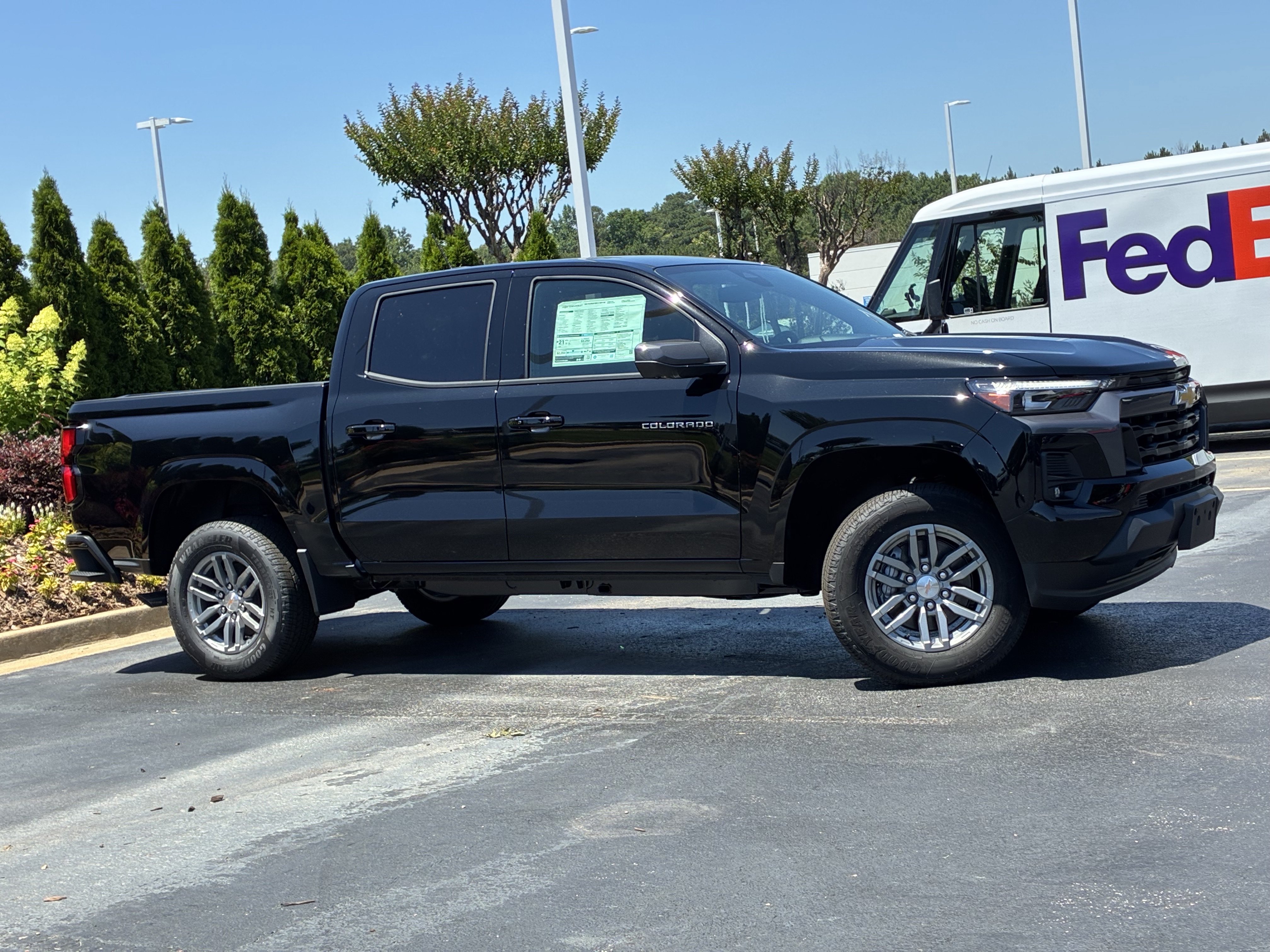 New 2026 Chevrolet Colorado LT w/ LT Convenience Package RWD image 3