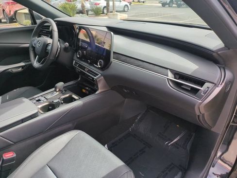 Used 2025 Lexus RX 350 Premium Plus w/ Convenience Package AWD/4WD image 33