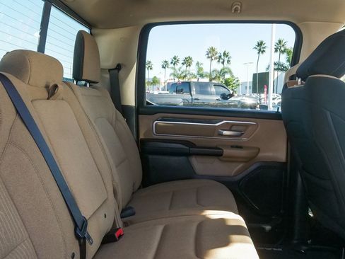 Used 2021 RAM 1500 Big Horn image 15