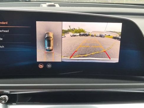 Used 2024 Cadillac Lyriq Tech w/ Driver Assist Package AWD/4WD image 23
