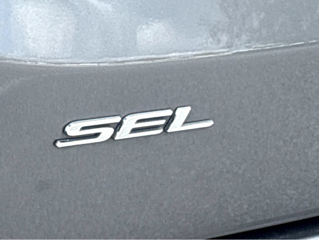 Used 2024 Ford Edge SEL w/ Convenience Package AWD/4WD image 21