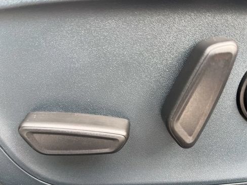 Used 2024 Ford Maverick Lariat FWD image 15
