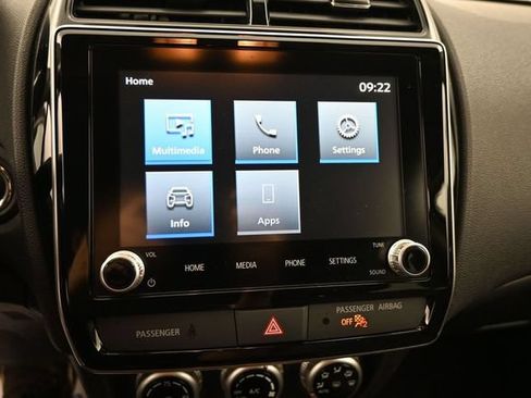 Used 2024 Mitsubishi Outlander Sport SE AWD/4WD image 35