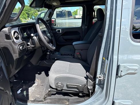 New 2026 Jeep Wrangler Unlimited Sport AWD/4WD image 16